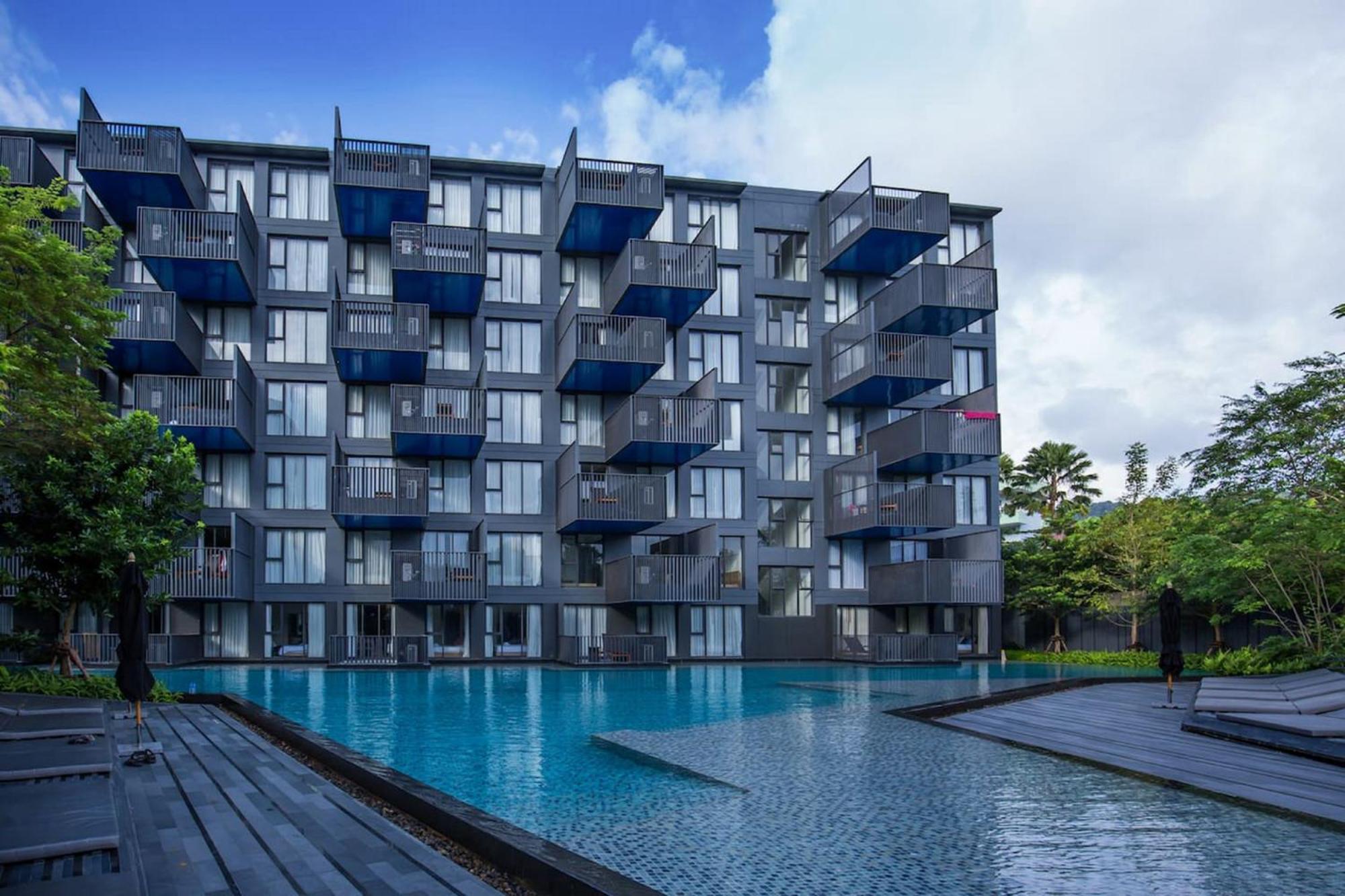The Deck 5 Star 巴东the Deck无边际海景泳池酒店